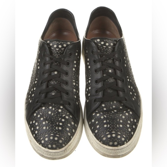 ALAÏA Black Laser-Cut Leather Sneakers | IT 38 (US 8) | Designer Sneakers - Picture 3 of 5